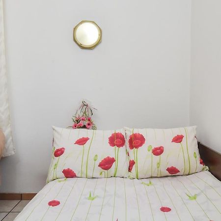 Historical Lion'S Bridge 1-Bedroom Apartment By Flat Mаnager Sofia Exterior photo